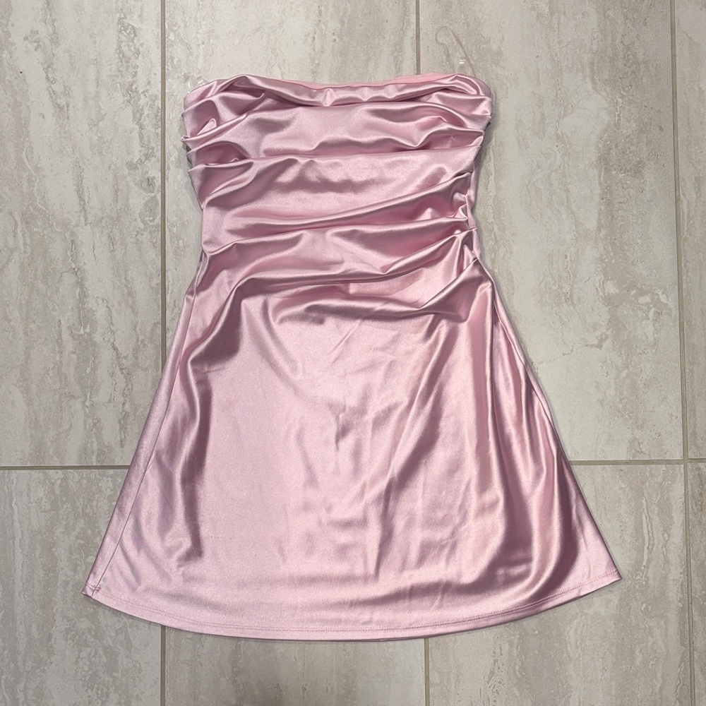 Windsor Strapless Satin Dress in Light Pink